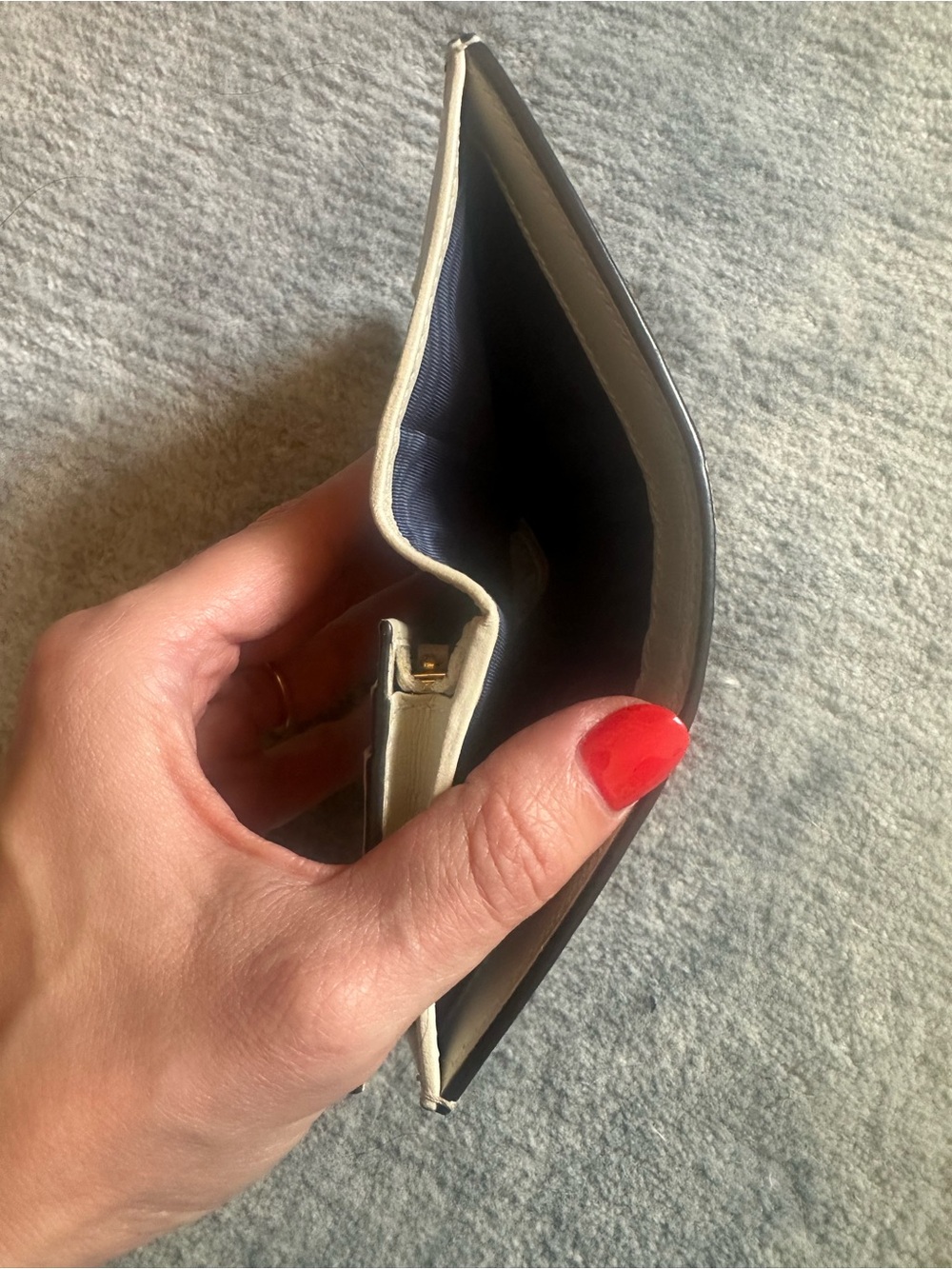 Gucci Jackie 1961 GG Supreme Compact Wallet - Picture 5 of 5
